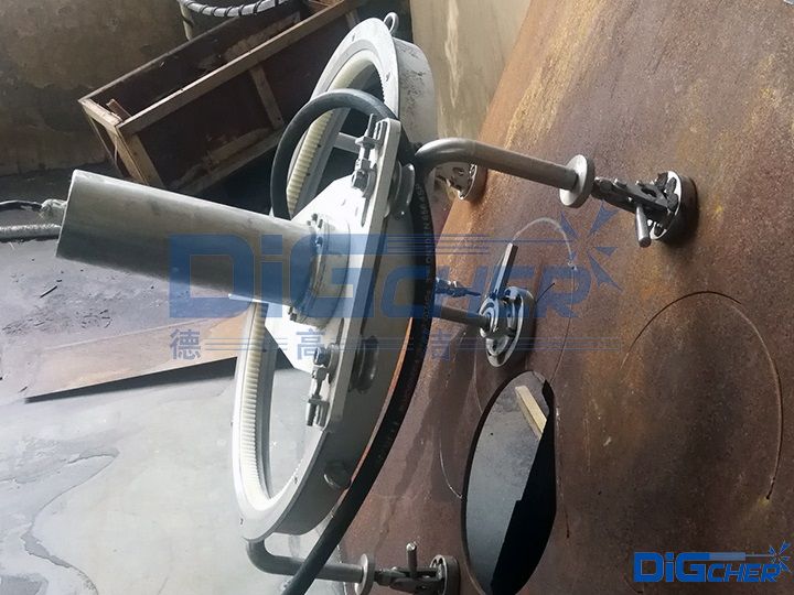 �¸ߝ�ˮ�´��w�и��O��